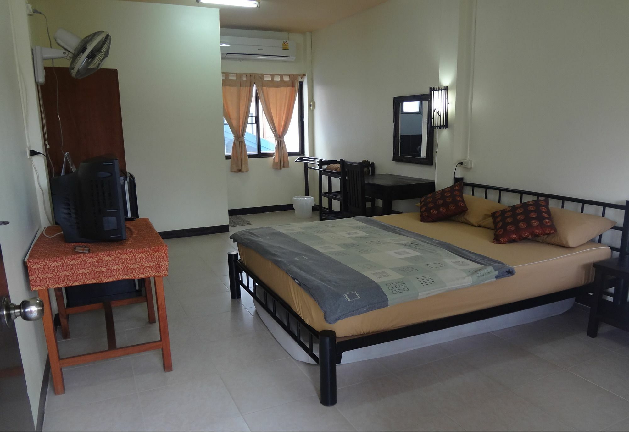 Sarabu Guest House Chiang Mai Buitenkant foto